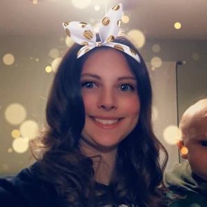 Meet your Posher, Alicia